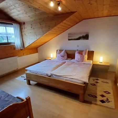 Haus Brigitte Im Dreilaendereck Apartamento Neureichenau